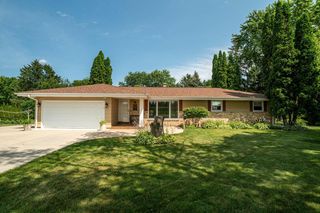 1454 County Road I, Grafton, WI 53024
