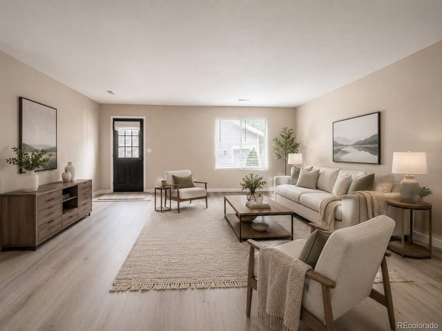 10700 Kimblewyck Cir 214, Northglenn, CO 80233