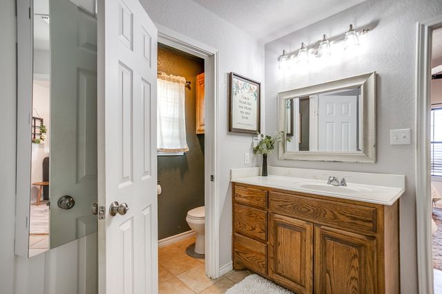 4000 NE 4th Street, Mineral Wells, TX 76067