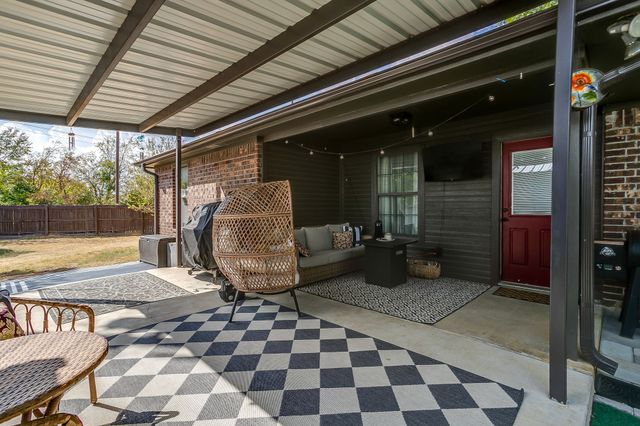 4000 NE 4th Street, Mineral Wells, TX 76067