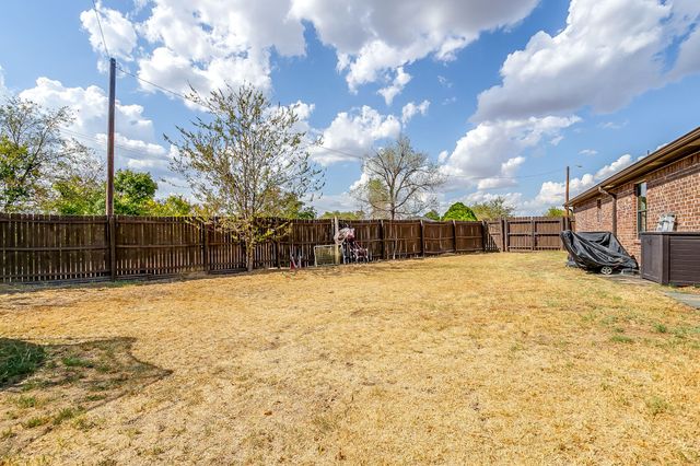 4000 NE 4th Street, Mineral Wells, TX 76067