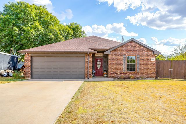 4000 NE 4th Street, Mineral Wells, TX 76067