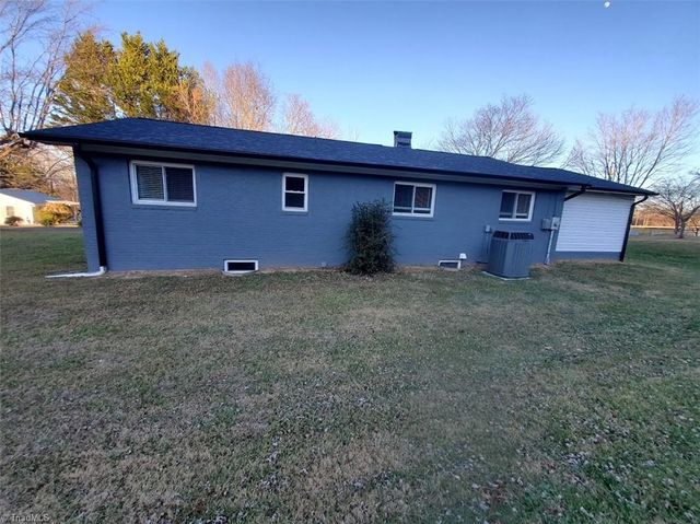 167 Draughn Street, Mount Airy, NC 27030