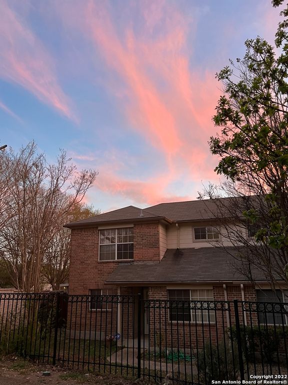 7103 Snowden Crest, San Antonio, TX 78240