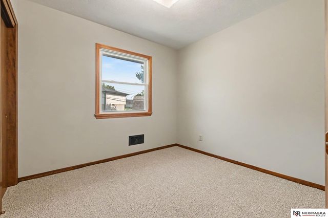 5207 Gertrude Street, Omaha, NE 68157