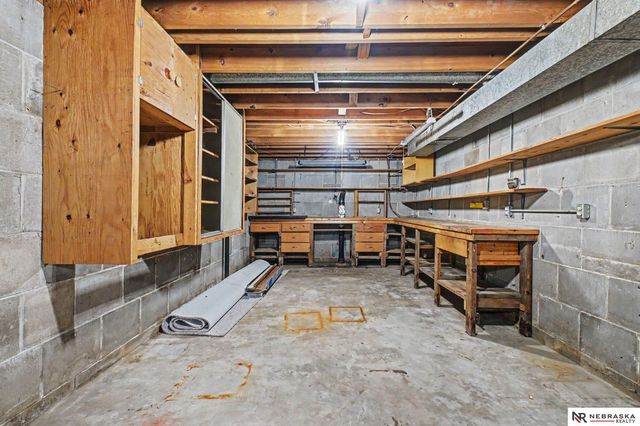 5207 Gertrude Street, Omaha, NE 68157