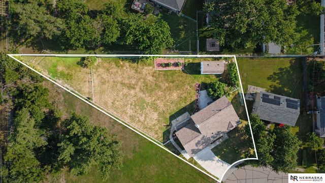 5207 Gertrude Street, Omaha, NE 68157
