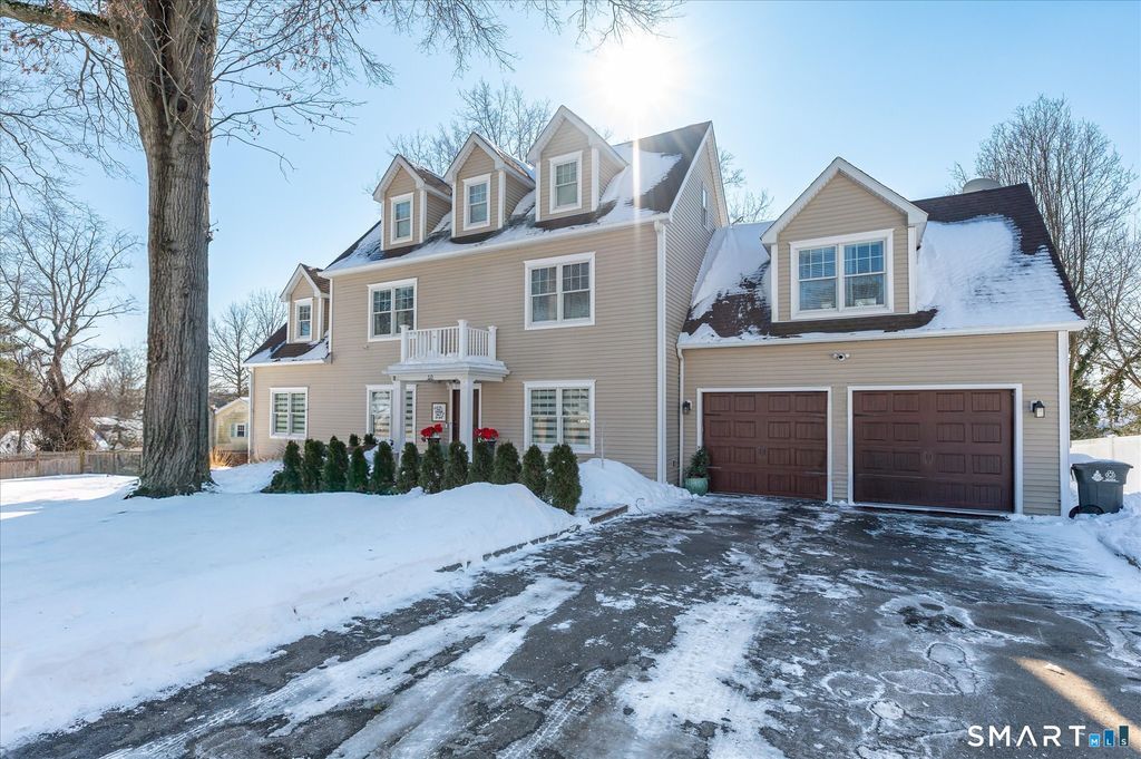 10 Turner Road, Stamford, CT 06905