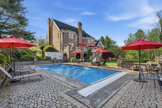 5005 Old Orchard LANE, Adams Twp, PA 15044