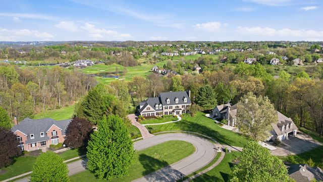 5005 Old Orchard LANE, Adams Twp, PA 15044