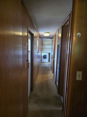 2 Crown Point Dr # A, Charlestown, NH 03603