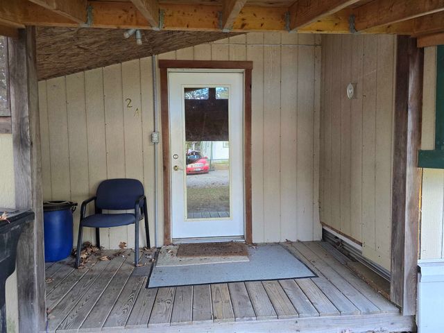 2 Crown Point Dr # A, Charlestown, NH 03603