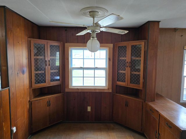 2 Crown Point Dr # A, Charlestown, NH 03603