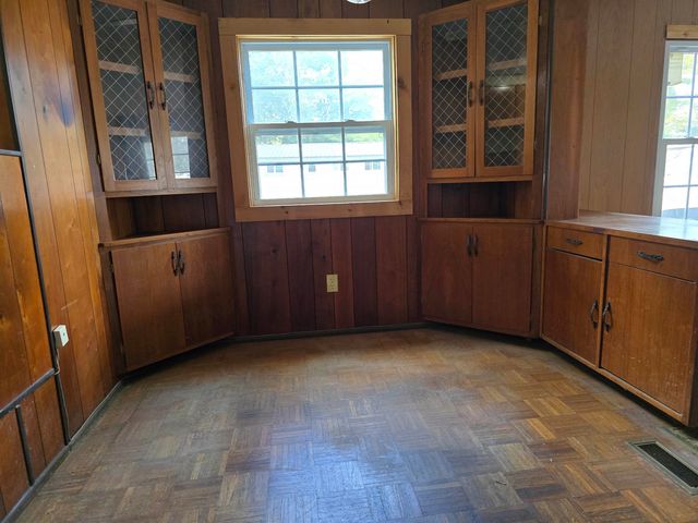 2 Crown Point Dr # A, Charlestown, NH 03603