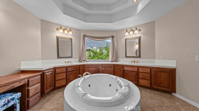 3727 Grand Avenue, Claremont, CA 91711