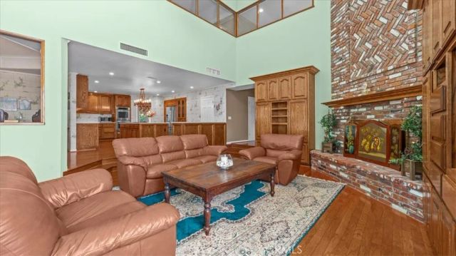 3727 Grand Avenue, Claremont, CA 91711