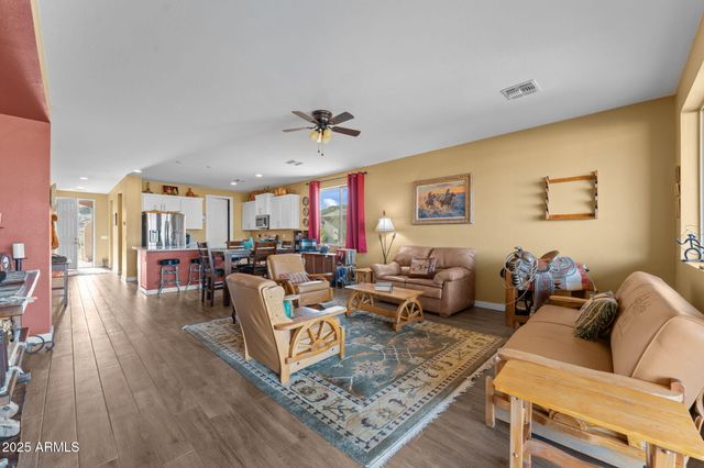 1900 W RINGO Road, Wickenburg, AZ 85390