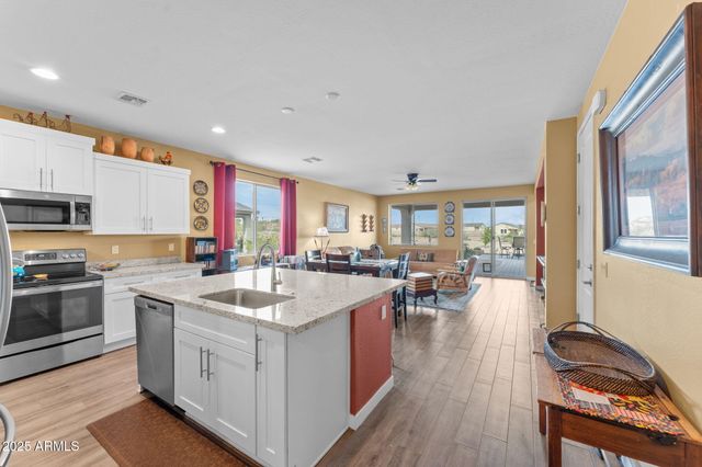 1900 W RINGO Road, Wickenburg, AZ 85390