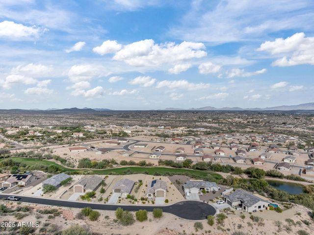 1900 W RINGO Road, Wickenburg, AZ 85390