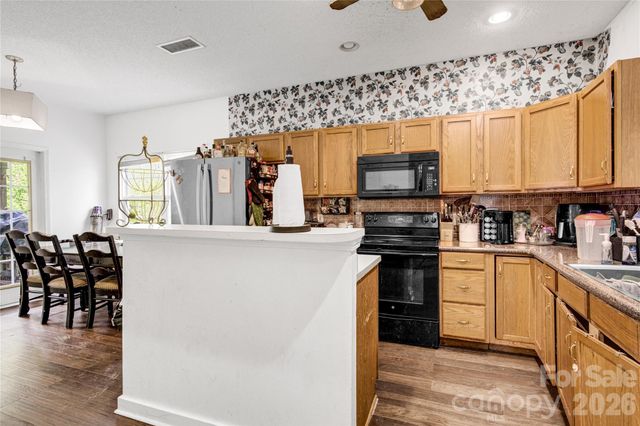 2536 Thornfield Road, Charlotte, NC 28273