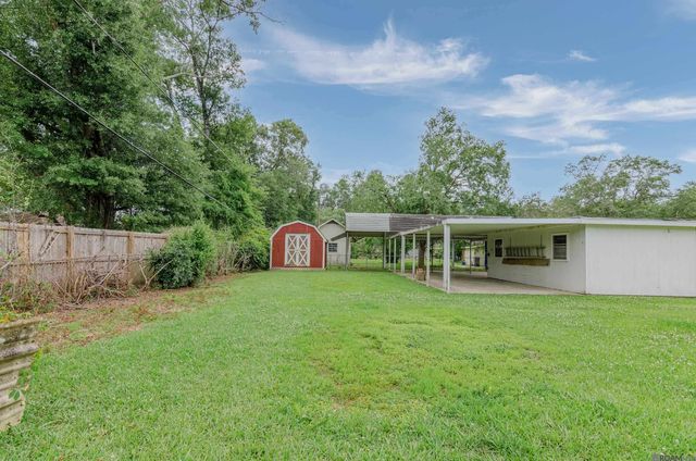 6674 Thelmadale Dr, Central, LA 70739