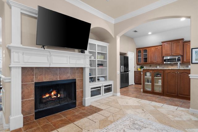 8151 Holliday Road, Lantana, TX 76226