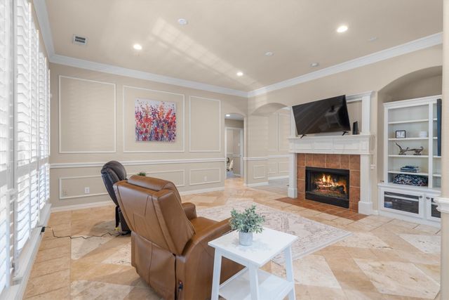 8151 Holliday Road, Lantana, TX 76226