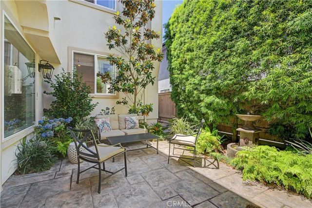 620 35th, Manhattan Beach, CA 90266