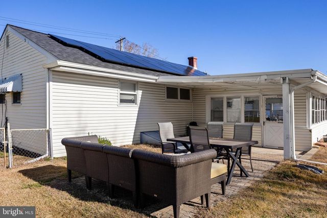 10 LACLEDE DR, Burlington, NJ 08016