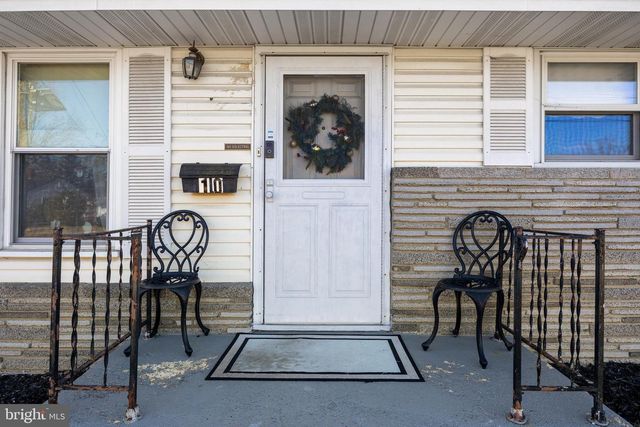 10 LACLEDE DR, Burlington, NJ 08016