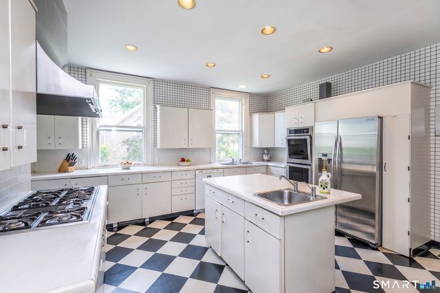 67 North Main Street, Kent, CT 06757
