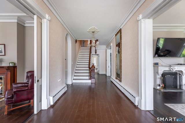 67 North Main Street, Kent, CT 06757