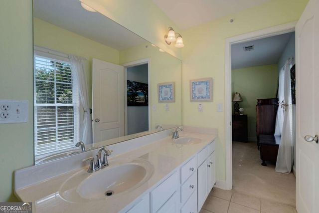 2103 Whitlow View Drive, Bishop, GA 30621