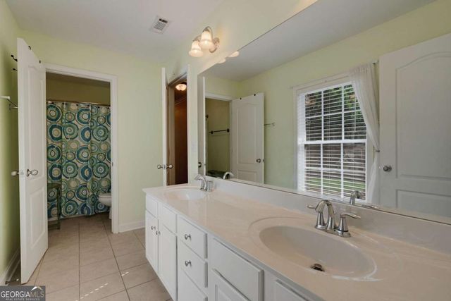 2103 Whitlow View Drive, Bishop, GA 30621
