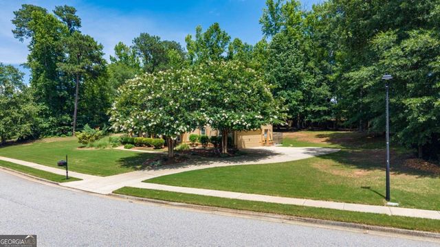 2103 Whitlow View Drive, Bishop, GA 30621