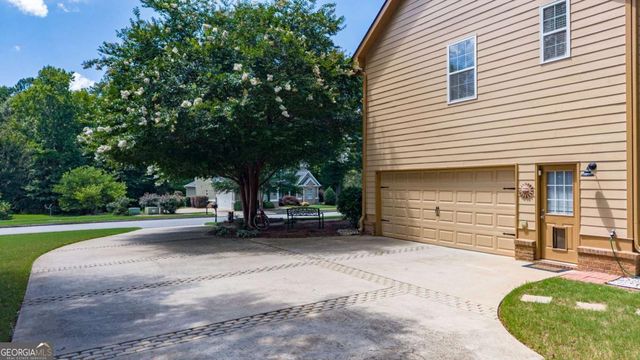 2103 Whitlow View Drive, Bishop, GA 30621