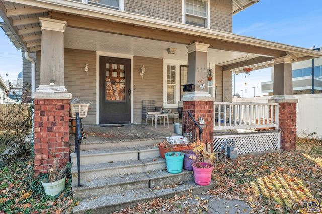 916 SW Polk ST, Topeka, KS 66612