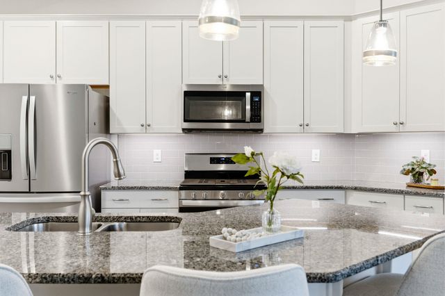 1822 Parish Way, Myrtle Beach, SC 29577