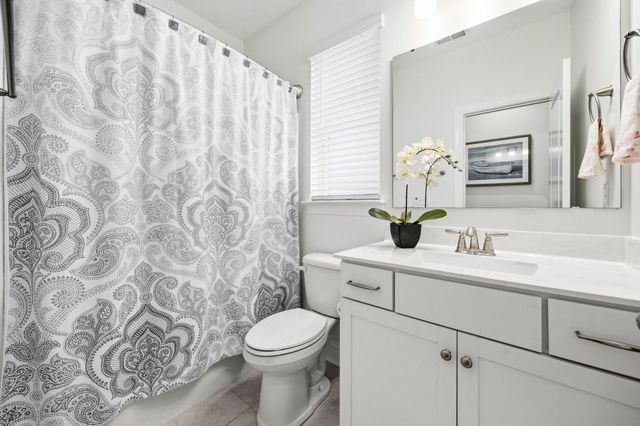 1822 Parish Way, Myrtle Beach, SC 29577