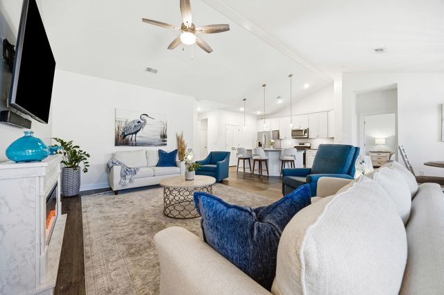 1822 Parish Way, Myrtle Beach, SC 29577