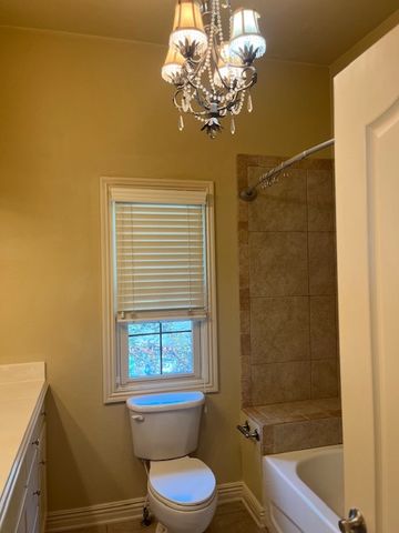 2624 S Everest Avenue, Rogers, AR 72758