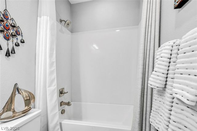 11512 Fleet Wing Avenue, Las Vegas, NV 89138