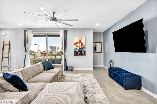 11512 Fleet Wing Avenue, Las Vegas, NV 89138