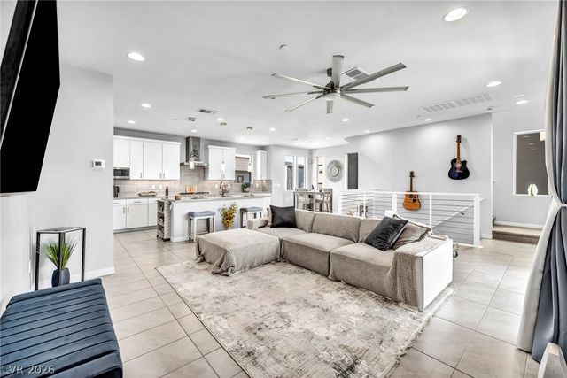 11512 Fleet Wing Avenue, Las Vegas, NV 89138