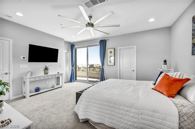 11512 Fleet Wing Avenue, Las Vegas, NV 89138