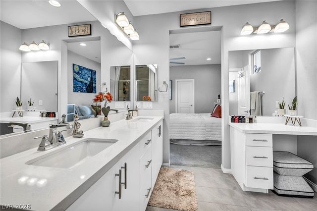 11512 Fleet Wing Avenue, Las Vegas, NV 89138
