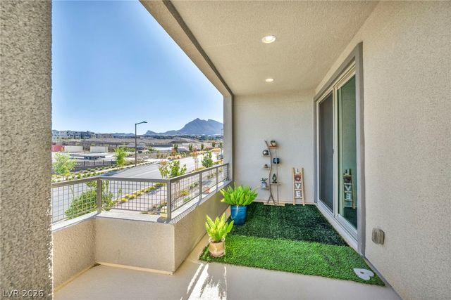 11512 Fleet Wing Avenue, Las Vegas, NV 89138