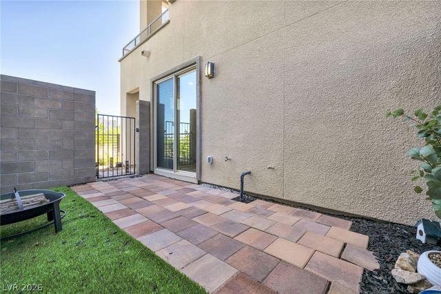 11512 Fleet Wing Avenue, Las Vegas, NV 89138