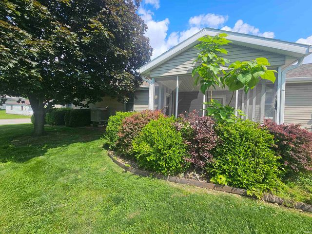 302 E Lewis Lane, Spencer, IN 47460