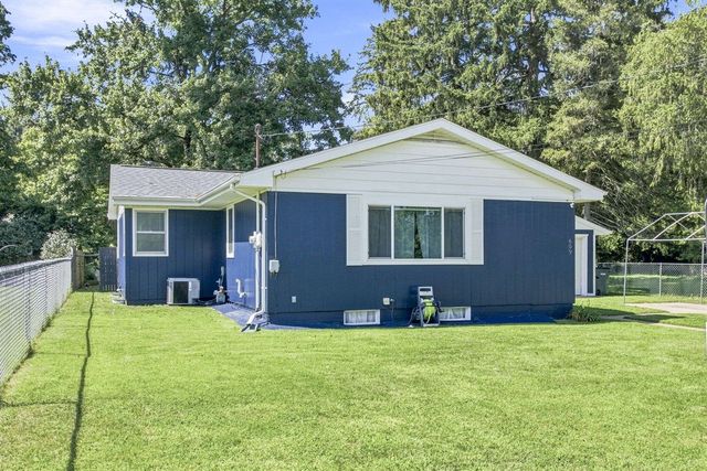 609 S Mechanic Street, Berrien Springs, MI 49103
